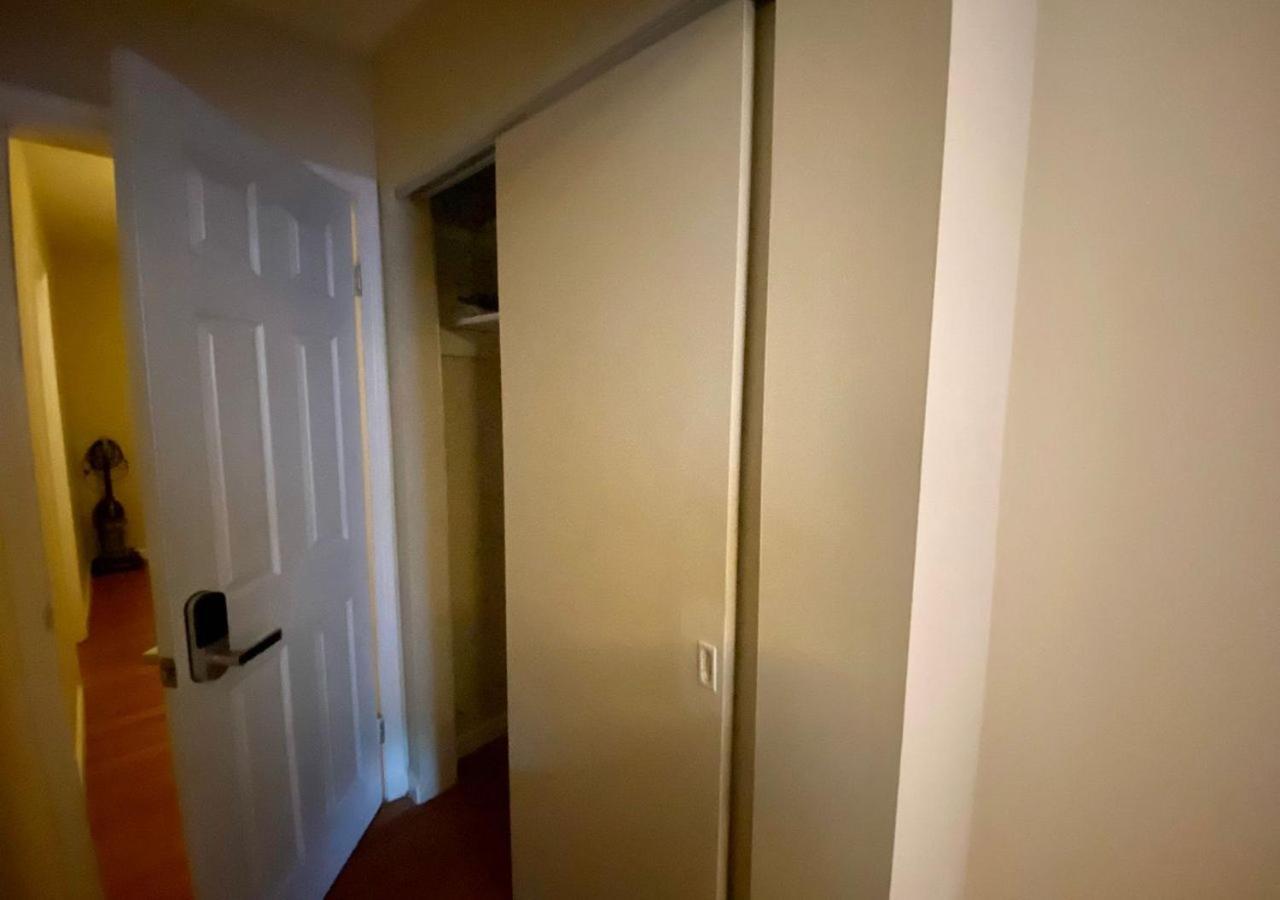 Historic Townhouse Oasis With En-Suite Bathroom 费城 外观 照片