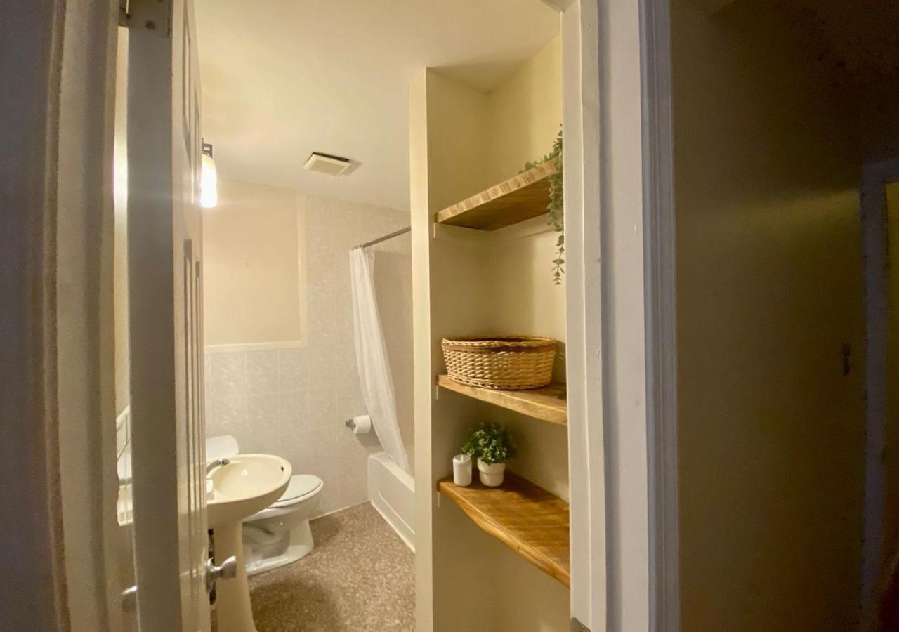 Historic Townhouse Oasis With En-Suite Bathroom 费城 客房 照片