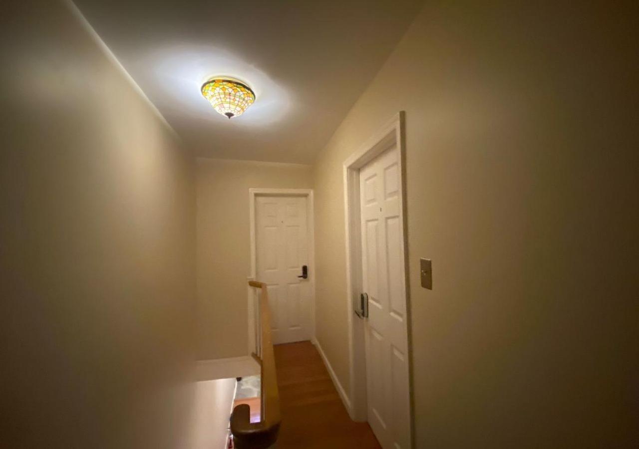Historic Townhouse Oasis With En-Suite Bathroom 费城 外观 照片